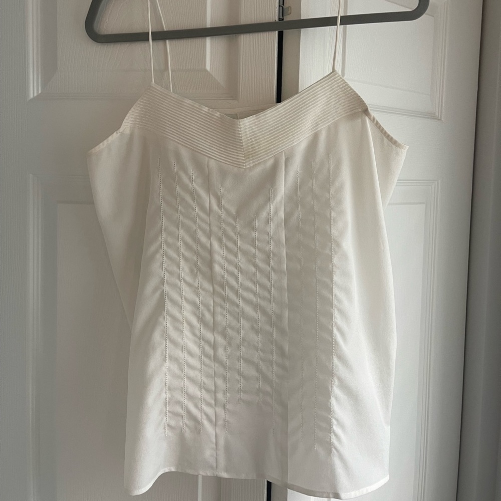 Olivia + Oak || white tank top || size large